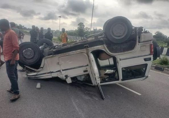 सीजफायर के बीच लेबनान में तबाही इजराइली हमलों में 254 मौतें राष्ट्रीय शोक घोषित 