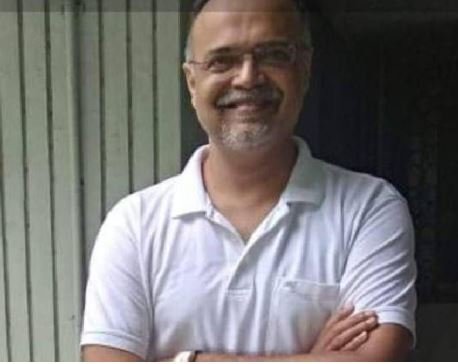 काली बनकर नृत्य कर रहा युवक मंच पर गिरा हार्ट अटैक से मौत