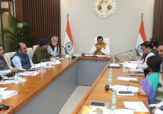 बारिश ने बढ़ाई व्यापारियों की मुश्किलें कीचड़ में तब्दील हुई ऋषिकेश मंडी