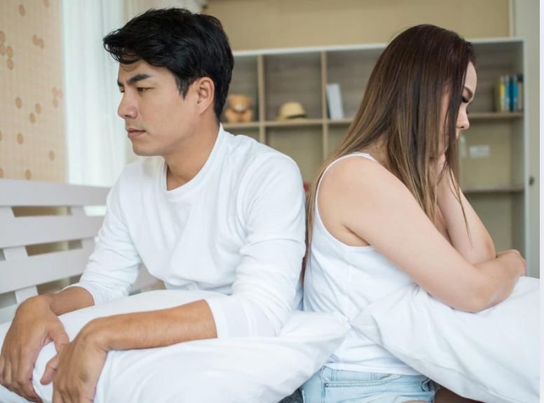 silent divorce जानिए क्या है साइलेंट डिवोर्स…कहीं आपके रिश्तें में तो नहीं आई दरार