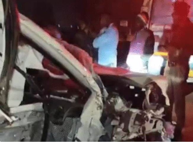 cm योगी की मां को अपशब्द कहने वाले मौलाना को stf किया गिरफ्तार