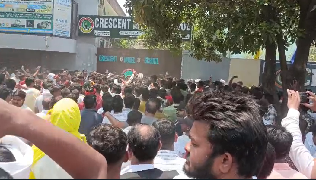 रायपुर रेलवे स्टेशन पर 25 रुपए में मिलेगा भरपेट भोजन जनता भोजनालय की जगह फूड वैन