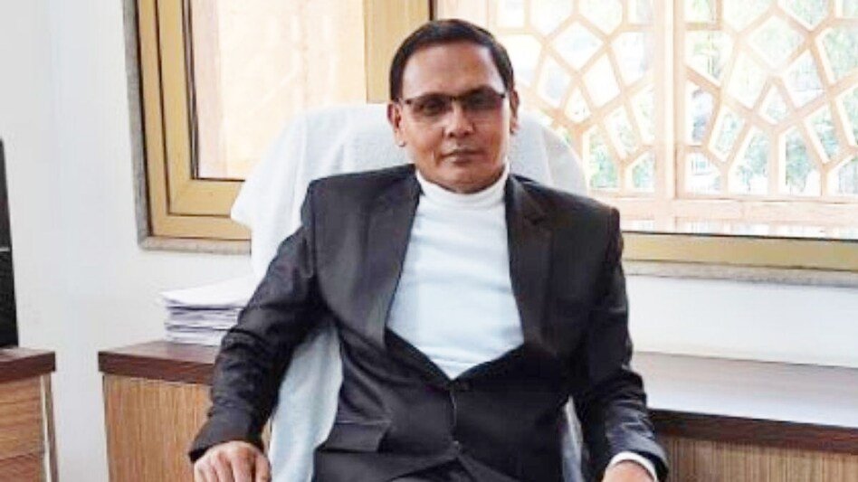 ias niyaz khan brahmin remark फिर चर्चा में ias नियाज खान ब्राह्मणों को लेकर दी टिप्पणी