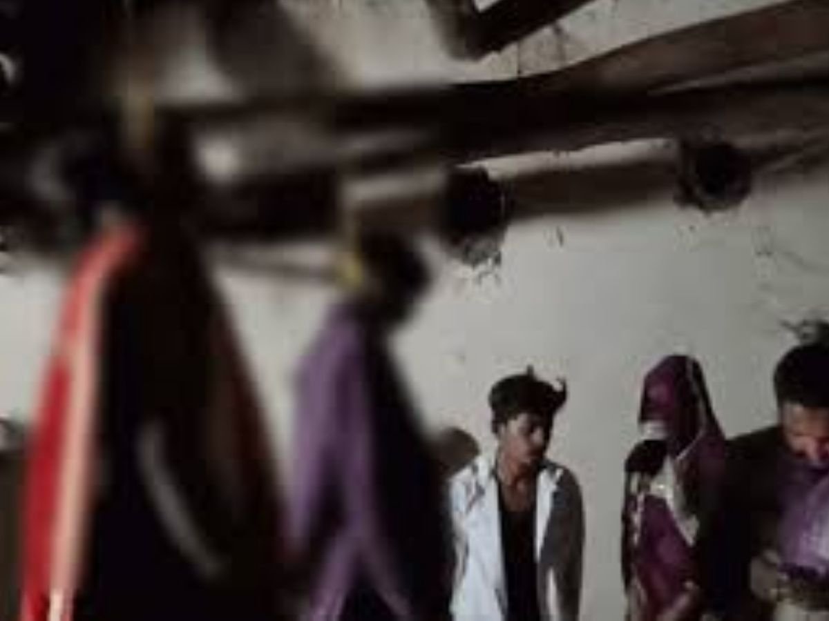 सागर में शादी के जोड़े में पति-पत्नी ने की आत्महत्या