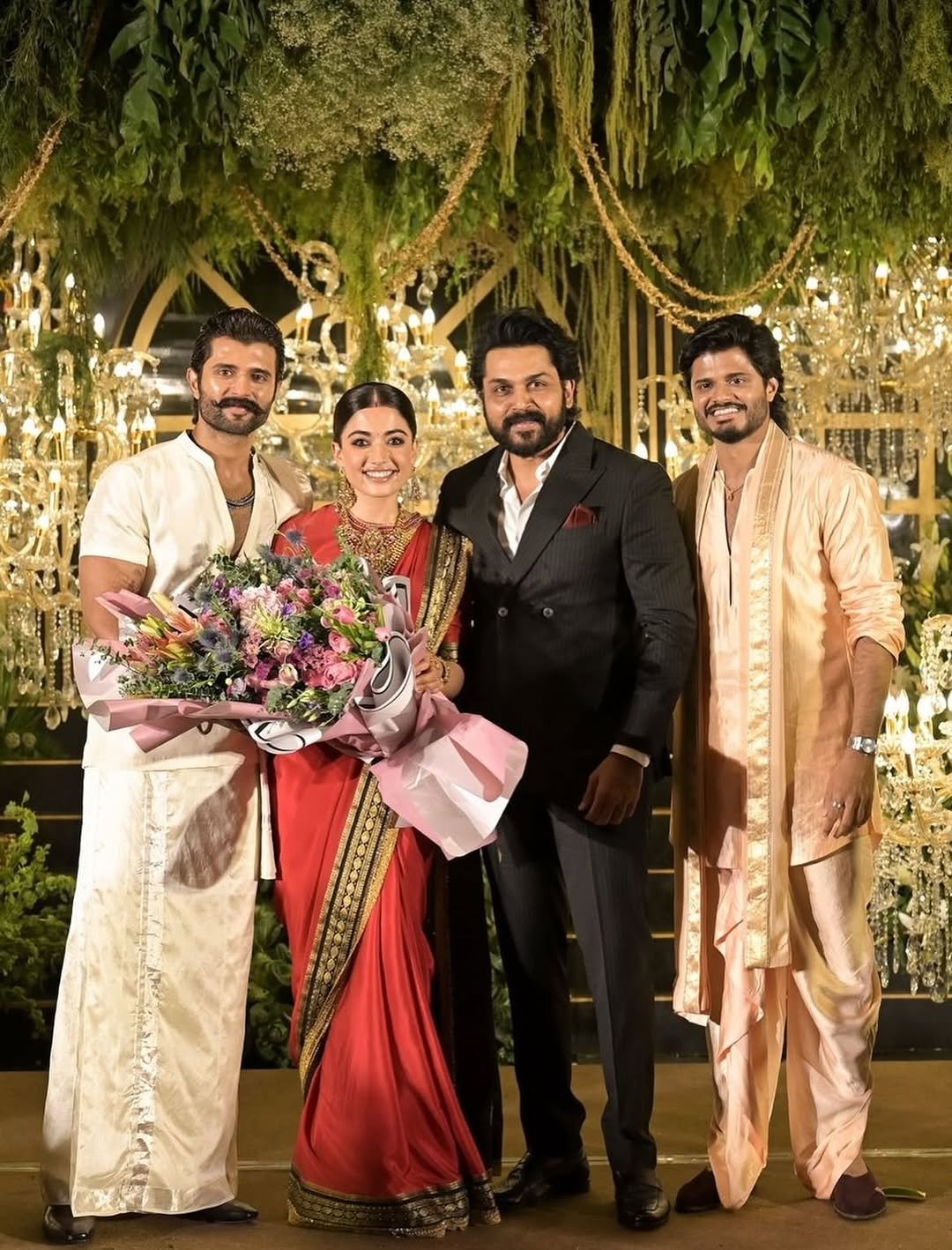 virosh reception inside photos virosh के रिसेप्शन में सितारों का जमावाड़ा