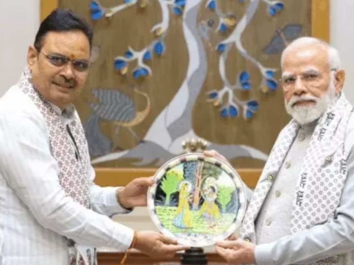 rajasthan news  cm शर्मा ने पीएम मोदी से की मुलाकातमंत्रीमंडल फेरबदल की अटकलें तेज