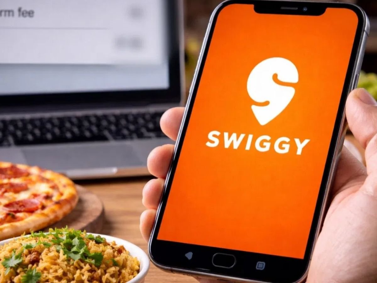 swiggy ने बढ़ाई प्लेटफॉर्म फीस जानिए कितना महंगा पड़ेगा ऑर्डर