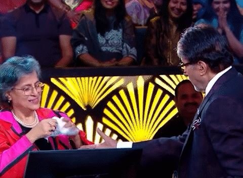 big b romantic viral video अमिताभ बच्चन हुए इस महिला पर फिदा वीडियो हुआ सोशल मीडिया पर वायरल