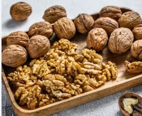 benefits of eating walnuts अखरोट खाने के फायदेजानिए इसे कब और कितना खाएं
