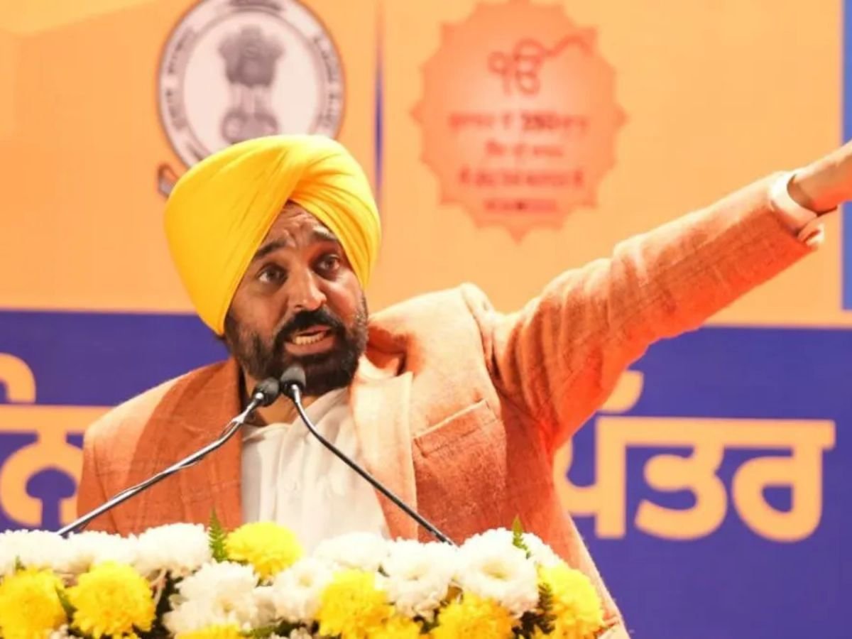 भविष्य को बेहतर बनाने के प्रति सरकार ने की पहल cm भगवंत सिंह मान ने वितरित किए विद्यार्थियों को वजीफा