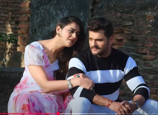 bhojpuri song viral एक्ट्रेस अनीशा पांडेय ने इस भोजपुरी एक्टर के साथ किया रोमांस