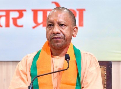 cm yogi सीएम योगी का काशी दौरा बुद्ध पूर्णिमा पर होंगे शामिल विकास कार्यों और कानून व्यवस्था की लेंगे समीक्षा