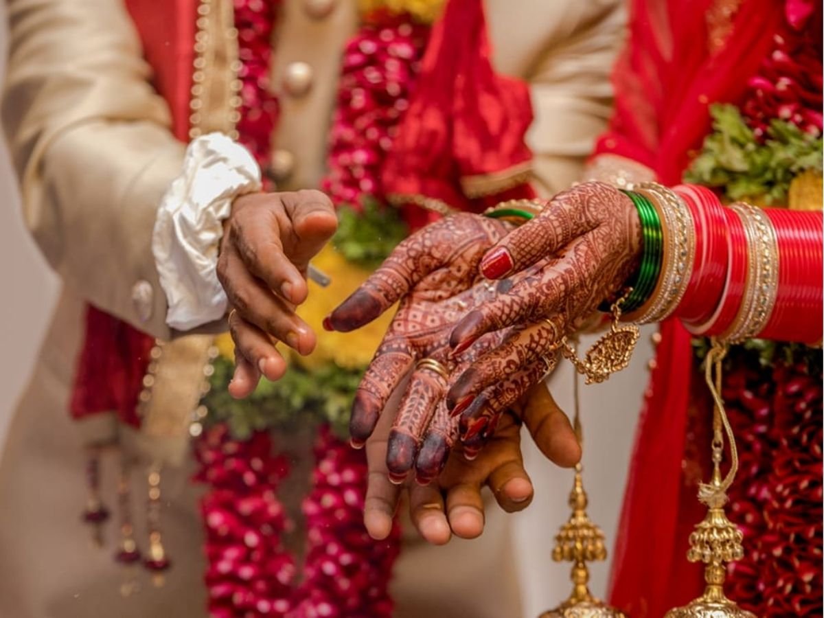 प्री-वेडिंग और आतिशबाजी पर रोक बांसवाड़ा के हाड़खरा पटेल समाज ने शुरू किया बड़ा सामाजिक सुधार अभियान