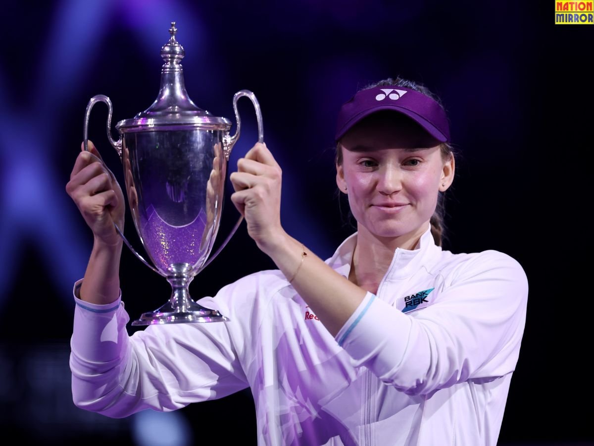 elena rybakina wta finals 2025 फाइनल में वर्ल्ड नंबर-1 आर्यना सबालेंका को सीधे सेटों में हराकर रचा इतिहास