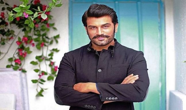 hbd sharad kelkar अपनी आवाज के लिए मशहूर शरद केलकर एक समय थे कर्ज के बोझ तले आज हैं करोड़ों के मालिक।
