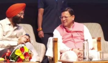 hind di chadar देहरादून में ‘हिंद दी चादर’ नाटक का मंचन सीएम धामी और मंत्री मनजिंदर सिंह सिरसा हुए शामिल
