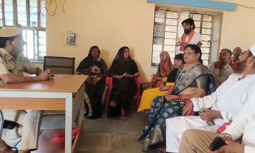 hindaun news सीएलजी बैठक में साम्प्रदायिक सौहार्द और अपराध नियंत्रण का संकल्प
