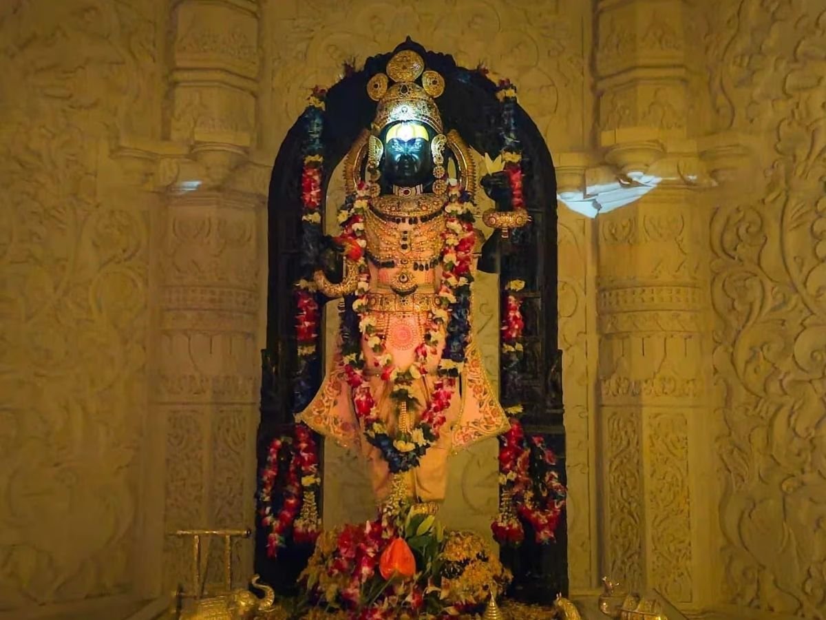 रामलला का हुआ सूर्य तिलक हाईअलर्ट पर अयोध्या nsg तैनात