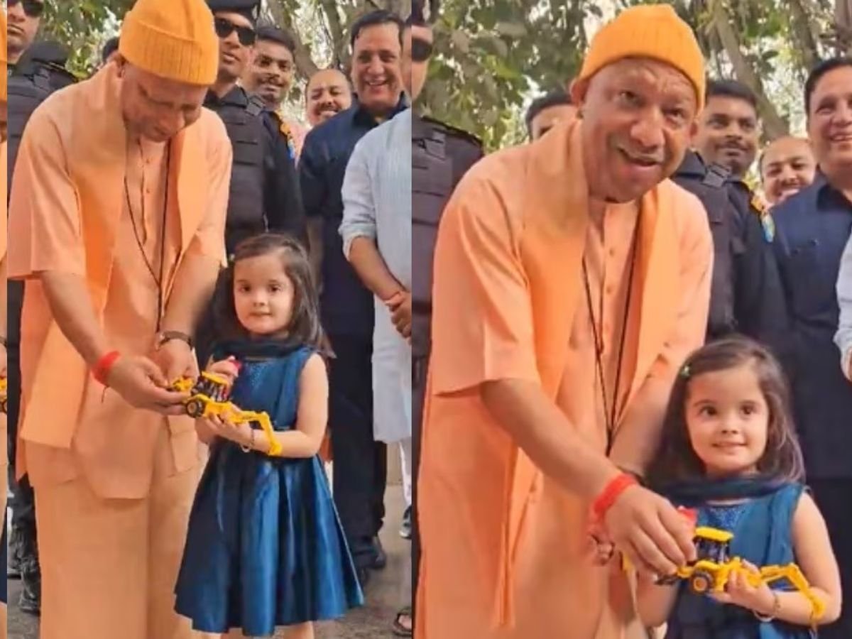 गोरखनाथ मंदिर में cm योगी ने किया कन्या पूजन बच्ची को दिया बुलडोजर