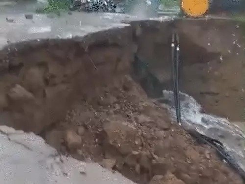 india floods 2025 mp-राजस्थान में बाढ़ के हालात14 जिलों में स्कूल बंद