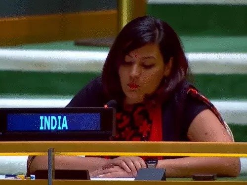 un में पाकिस्तान की नौटंकीः भारत ने दिया करारा जवाब जले एयरबेस जीत हैं तो ढोल बजाओ