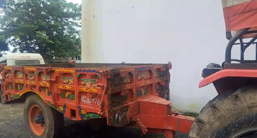 illegal sand mining in haidergarh हैदरगढ़ में रेत माफिया पर कार्रवाई के बाद मचा बवाल पुलिस और sdm के बयानों में विरोधाभास