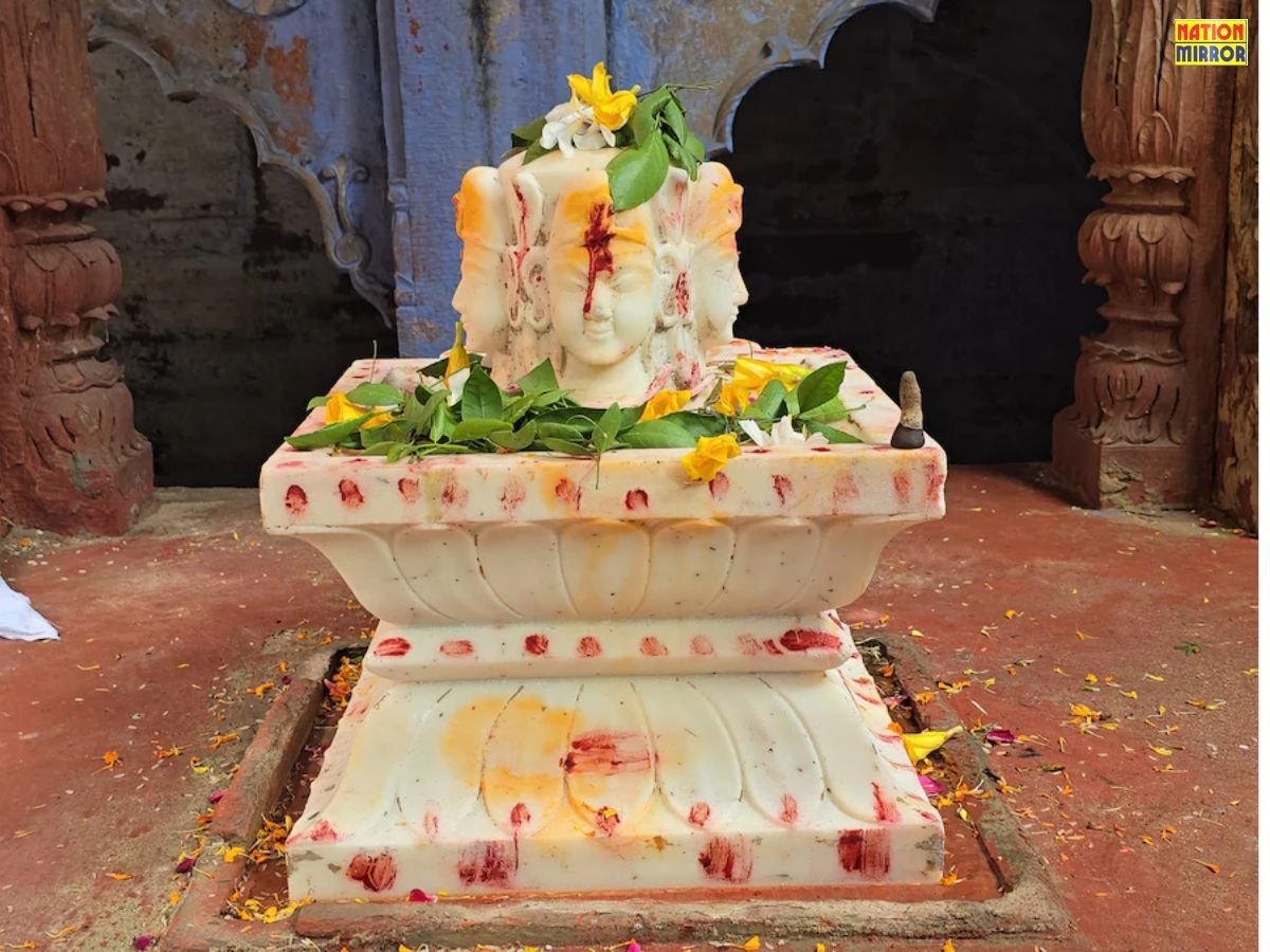 karauli chaturmukhi shiv temple करौली में चमत्कारी शिव मंदिर 18 साल बाद खुला चतुर्मुखी शिव का अद्भुत स्वरुप