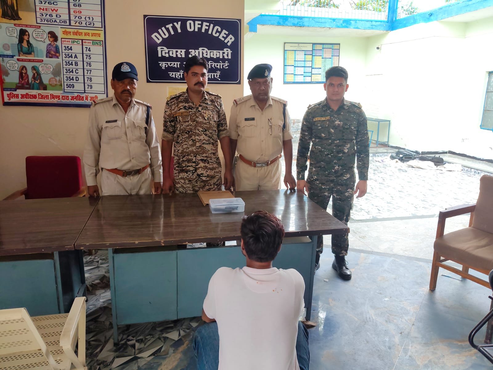lahar police लहार पुलिस ने वारदात की साजिश रच रहे आरोपी को 315 बोर के कट्टे और जिंदा राउंड समेत गिरफ्तार किया।