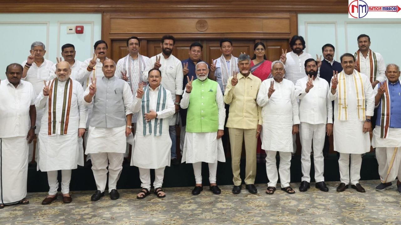 बिहार चुनाव से पहले nda में अंदरूनी संघर्ष राजद ने तेजस्वी यादव को cm उम्मीदवार घोषित किया