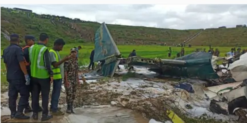 nepal plane crash  नेपाल में फिर प्लेन क्रेस में 18 लोगों की मौत काठमांडू से उड़ान भरते ही जमीन से टकराया
