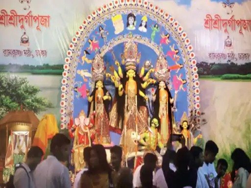 बांग्लादेश में हमले के डर से 1000 से भी कम दुर्गा पूजा पंडाल बने पिछले साल 32408 मंडप बने थे