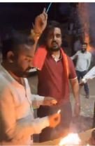 raipur mayor meenal choubey रायपुर के मेयर के बेटे ने तोड़ा कानून