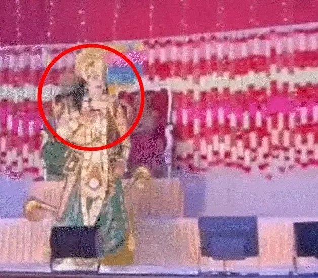 रामलीला के राम को सीने में दर्द हुआ चलते कार्यक्रम में मौत