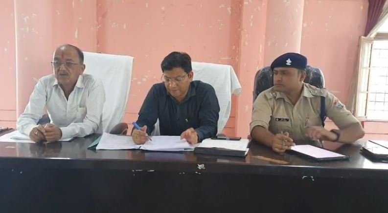 ramnagar vidhayak आपदा प्रबंधन को लेकर रामनगर विधायक ने की समीक्षा बैठक अधिकारियों को दिए सख्त निर्देश