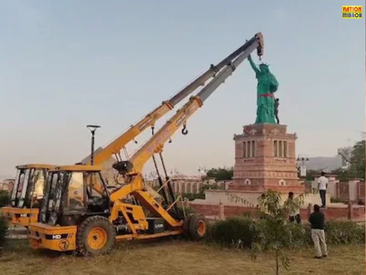 अजमेर के सेवन वंडर्स पार्क पर चला बुलडोजर सुप्रीम कोर्ट के आदेश के बाद तोड़फोड़ शुरू