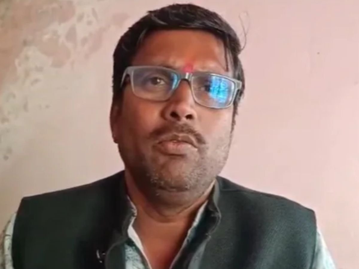 satna diagnostic centre नेताजी के पेट में है गर्भाशय  mp अजब है सबसे गज़ब है
