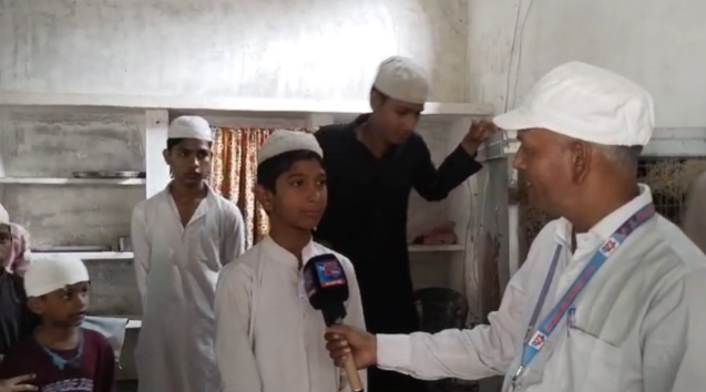 कई बच्चों के भविष्य अंधकार में मौलाना जैसे मदरसाओं में कर रहे बच्चों के भविष्य से खिलवाड़