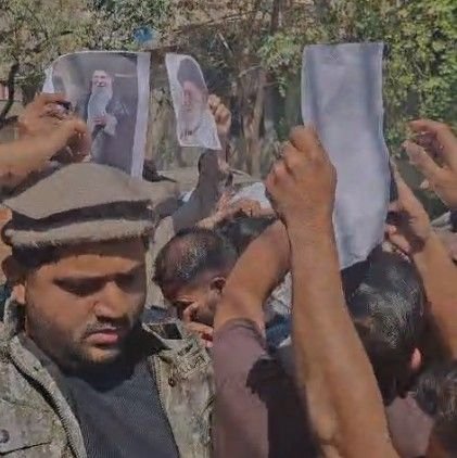 मप्र की राजधानी भोपाल में अमेरिका-इजराइल के खिलाफ लगे नारे अली खामेनेई की मौत पर श्रद्धांजलि सभा हुई आयोजित