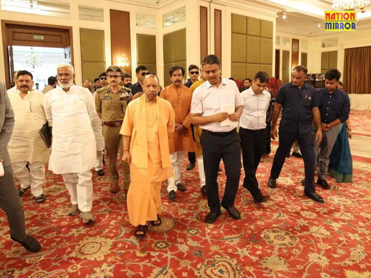 "मुख्यमंत्री योगी आदित्यनाथ ने वाराणसी में मध्य क्षेत्रीय परिषद की बैठक की तैयारियों का लिया जायजा"