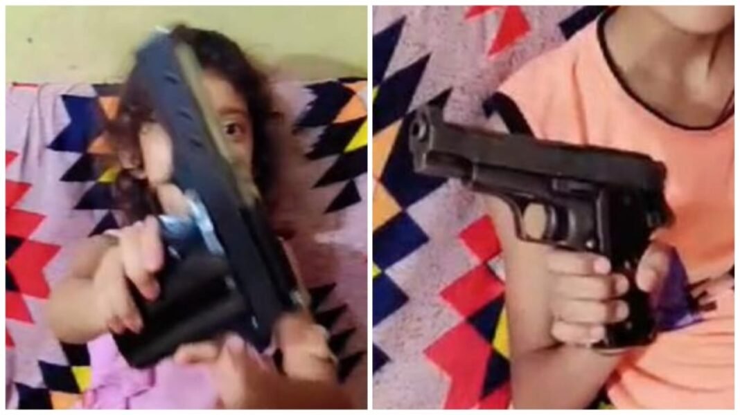 chambal viral gun video चंबल में खिलौने से नहीं हथियारों से खेलते हैं बच्चे