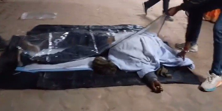 jalaun में भीषण सड़क हादसा तेज रफ्तार वाहन ने बाइक सवारों को मारी टक्कर