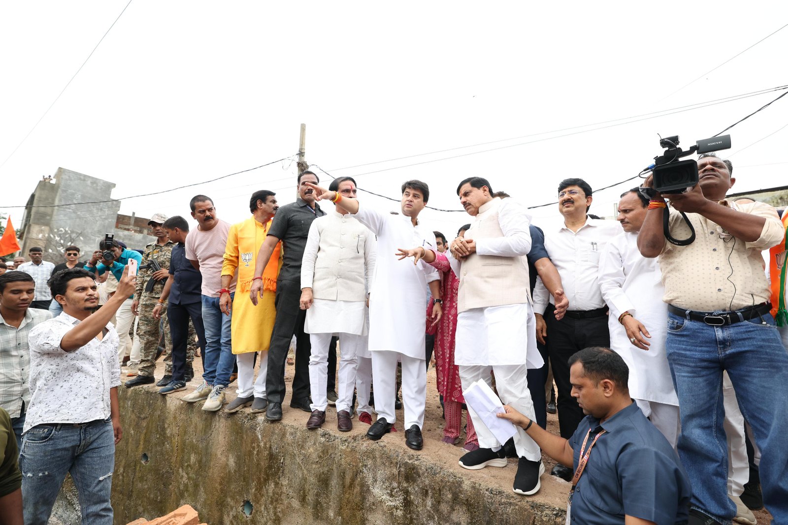 cm mohan yadav disaster response आपदा में दिखी मुख्यमंत्री डॉ मोहन यादव की संवेदनशीलता- सिंधिया