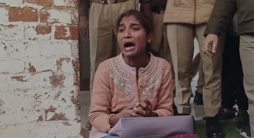 थाना पनकी में तैनात सिपाही पर पत्नी ने लगाए गंभीर आरोप