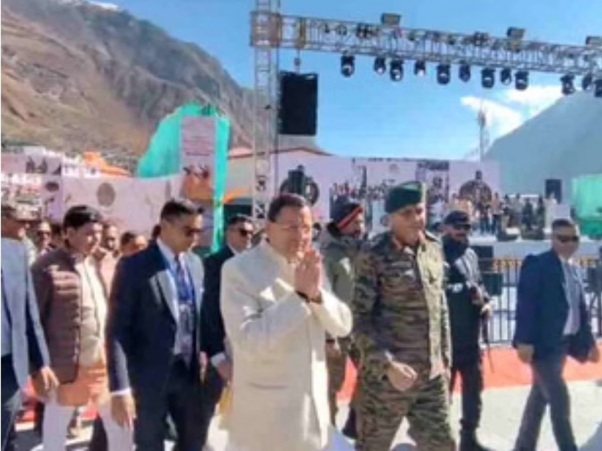 uk news  सीएम धामी पहुंचे बद्रीनाथ धामरिवर्स माइग्रेशन पर दिया जोर