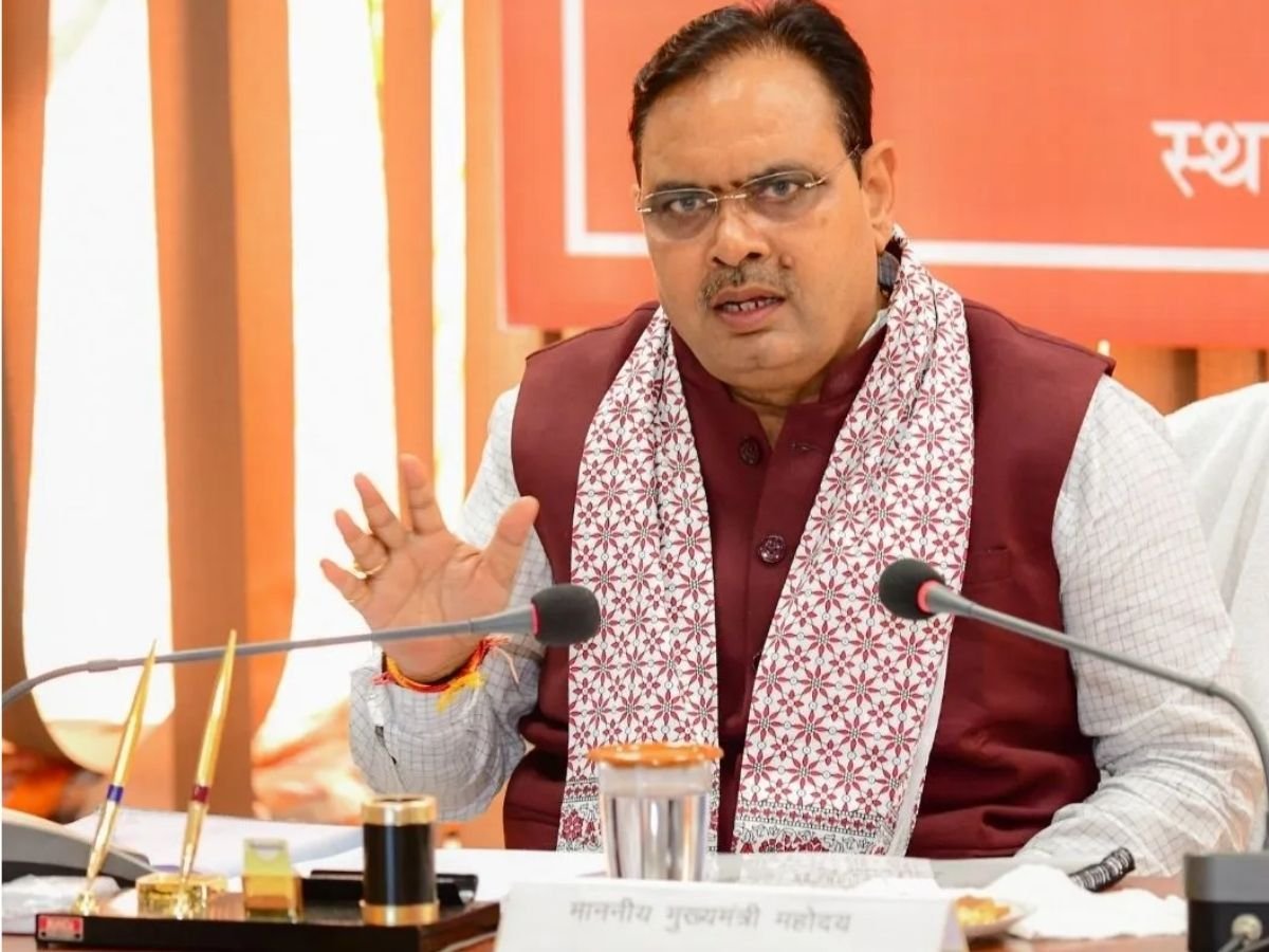 rajasthan news  cm भजनलाल शर्मा एक्शन मोड में5 शिक्षकों को किया निलंबित