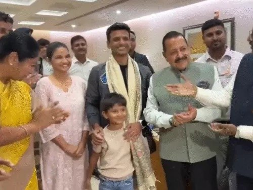  एस्ट्रोनॉट शुभांशु शुक्ला भारत लौटेः पीएम से मुलाकात आज संभव