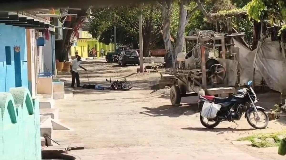 दमोह में दिल दहला देने वाली वारदात आदमी ने किशोर की निर्मम तरीके से की हत्या सिर से निकाल कर खाया मांस खून भी पिया