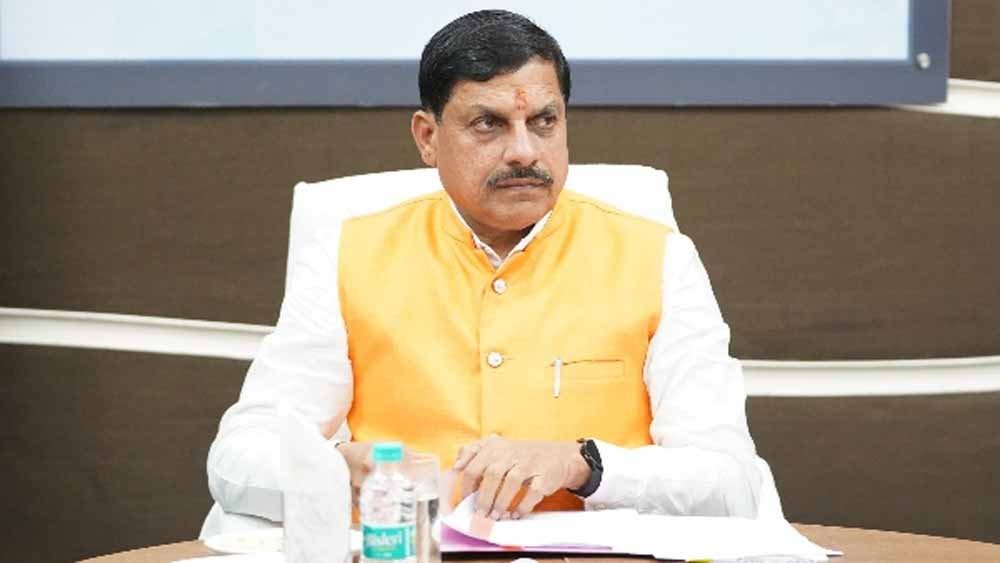 cm instructions नर्मदा किनारे बसे धार्मिक नगरों में मांस-मदिरा बैन