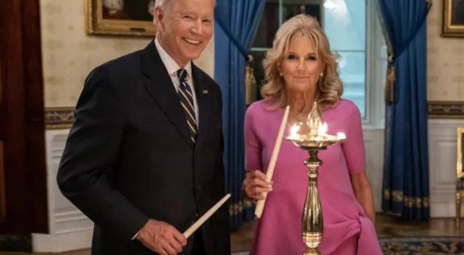 diwali celebration at white house  president biden celebrates diwali at the white house with indian american community
