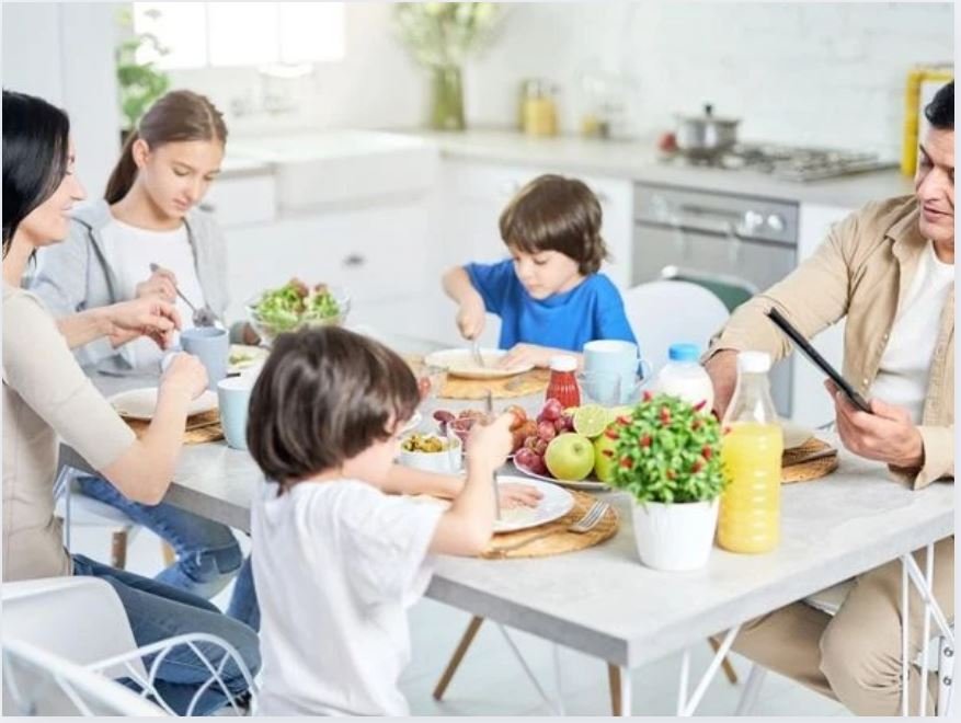 do not skip breakfast कहीं आप तो बिना नाश्ता किये ऑफिस नहीं जा रहें 